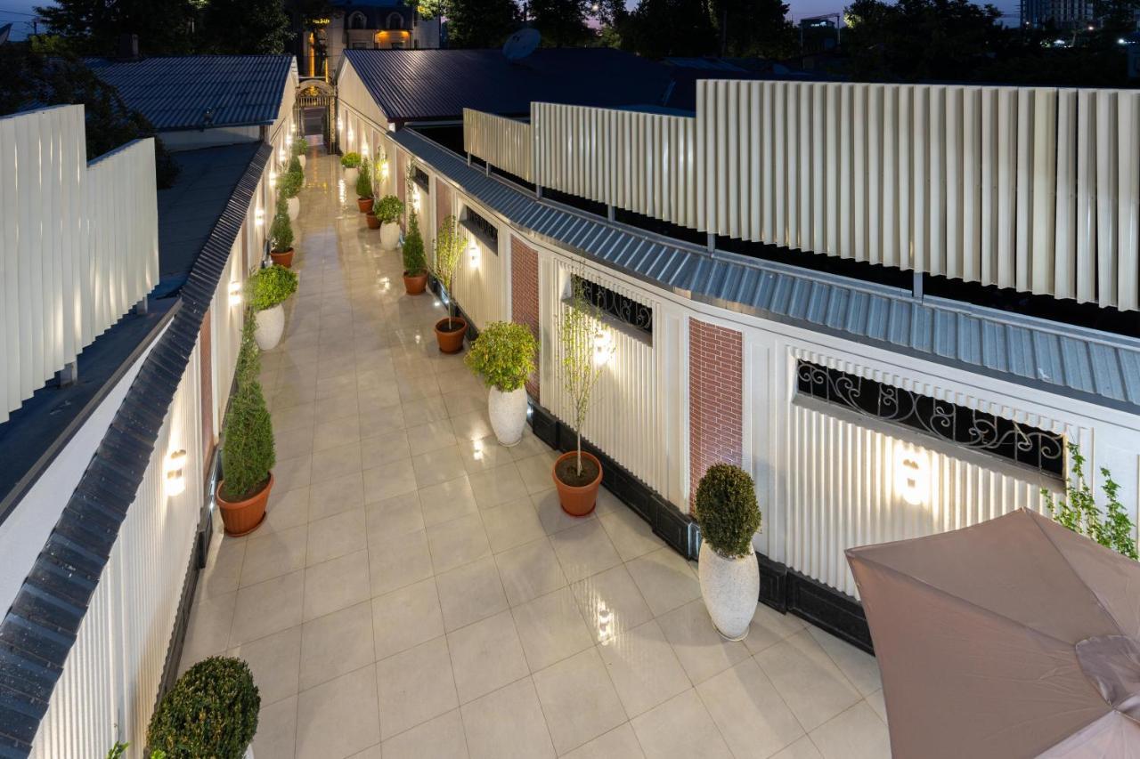 Aqua Hotel Taskent Exterior foto
